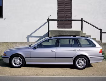 BMW 528i Touring [Worldwide] (E39) '03.1997–09.2000