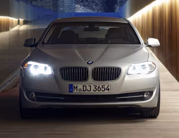 BMW 528Li [China] (F18) '2010–13