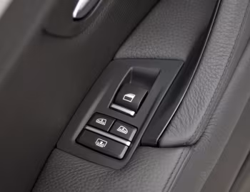 Interior BMW 528Li [China] (F18) '2010–13