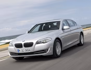 BMW 528Li [China] (F18) '2010–13