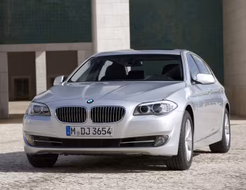 BMW 528Li [China] (F18) '2010–13