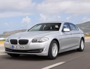 BMW 528Li [China] (F18) '2010–13