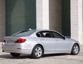 BMW 528Li [China] (F18) '2010–13