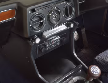 Интерьер BMW 530 MLE [South Africa] (E12) '1976–77