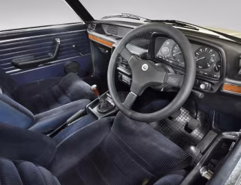 Интерьер BMW 530 MLE [South Africa] (E12) '1976–77