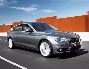 BMW 530d Gran Turismo Luxury Line [Australia] (F07) '2013–17