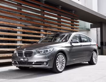 BMW 530d Gran Turismo Luxury Line [Australia] (F07) '2013–17