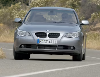BMW 530d Sedan [Worldwide] (E60) '2003–07