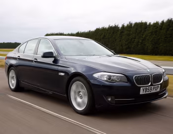 BMW 530d Sedan [UK-spec] (F10) '2010–13