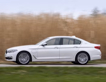 BMW 530e iPerformance [Worldwide] (G30) '2017–20