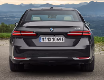 BMW 530e [Worldwide] (G60) '2023–pr.