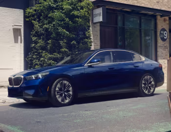 2024–pr. BMW 530i [North America] (G60) '2023–pr.
