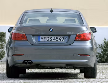 BMW 530i Sedan [Worldwide] (E60) '2007–10