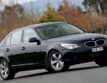 BMW 530i Sedan [Australia] (E60) '2003–07