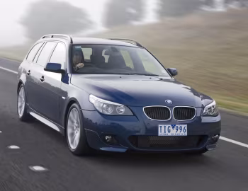 BMW 530i Touring M Sport Package [Australia] (E61) '2005