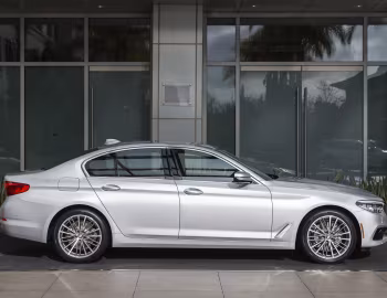 2018–20 BMW 530i xDrive Sedan Sport Line [North America] (G30) '2017–20