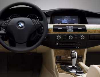 Panel frontal BMW 530Li [China] (E60) '2007–10
