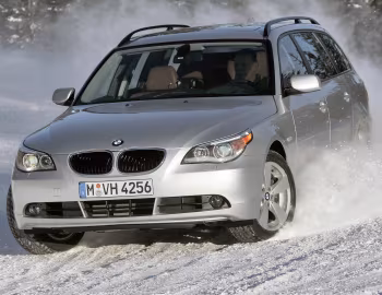 BMW 530xi Touring [Worldwide] (E61) '2005–07