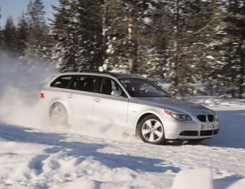BMW 530xi Touring [Worldwide] (E61) '2005–07