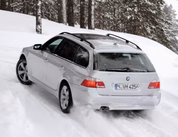 BMW 530xi Touring [Worldwide] (E61) '2005–07