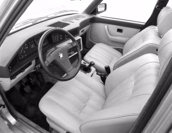 Intérieur 1983–84 BMW 533i [North America] (E28) '11.1982–11.1984
