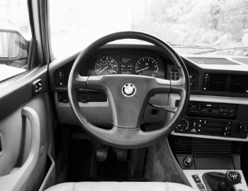 Panel frontal 1983–84 BMW 533i [North America] (E28) '11.1982–11.1984