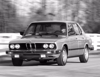 1983–84 BMW 533i [North America] (E28) '11.1982–11.1984