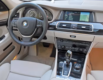 Panel frontal BMW 535i Gran Turismo [Worldwide] (F07) '2009–13