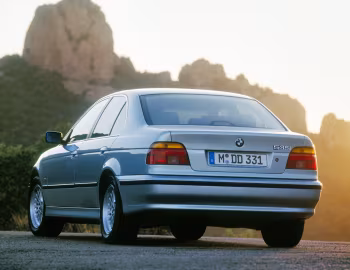 BMW 535i Sedan [Worldwide] (E39) '1996–2000