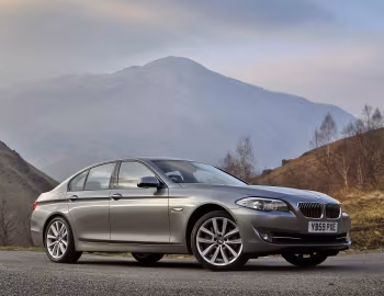 BMW 535i Sedan [UK-spec] (F10) '2010–13