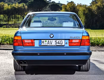 BMW 540i Sedan [Worldwide] (E34) '10.1992–95
