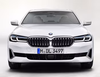 BMW 540i Luxury Line [Worldwide] (G30) '2020–23