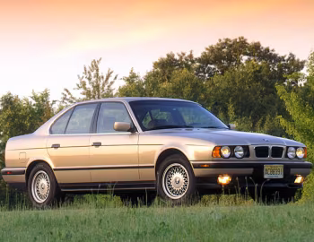 1994–95 BMW 540i Sedan [North America] (E34) '1993–95
