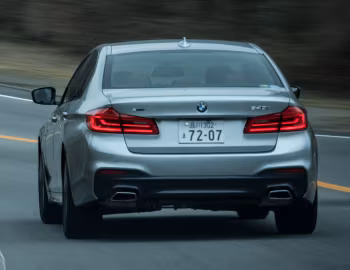 BMW 540i Sedan M Sport [Japan] (G30) '2017–20