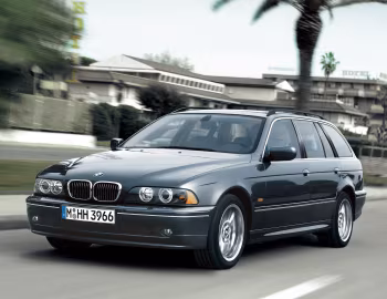 BMW 540i Touring [Worldwide] (E39) '2000–04