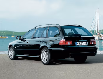 BMW 540i Touring M Sport Package [Worldwide] (E39) '2001–04