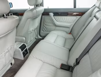 Interior BMW 540i Sedan [UK-spec] (E34) '1992–95