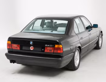 BMW 540i Sedan [UK-spec] (E34) '1992–95