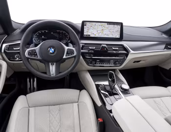 Panel frontal BMW 540i xDrive M Sport [Worldwide] (G30) '2020–23