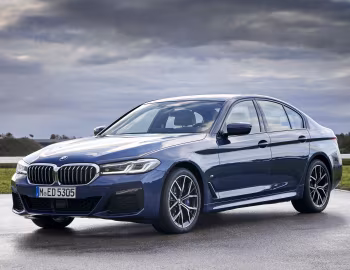 BMW 540i xDrive M Sport [Worldwide] (G30) '2020–23