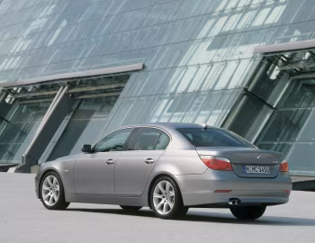 BMW 545i Sedan [Worldwide] (E60) '2003–05