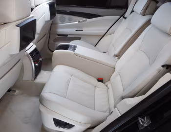 Interior BMW 550i Gran Turismo [Australia] (F07) '2009–13