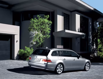 BMW 550i Touring [Worldwide] (E61) '2005–07