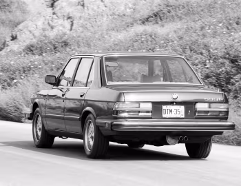 1983–84 BMW 533i [North America] (E28) '11.1982–11.1984
