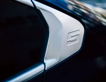 BMW 523i [Japan] (G60) '2024–pr.