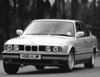 BMW 5 Series Sedan [UK-spec] (E34) '1988–95