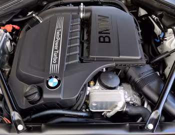 Bajo el capó BMW 640i Gran Coupé (F06) '2012–15