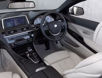 Інтэр'ер BMW 650i Cabrio [South Africa] (F12) '2011–15