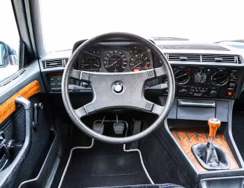 Panel frontal BMW 730 (E23) '1977–79