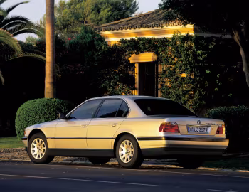 BMW 730d [Worldwide] (E38) '09.1998–2001